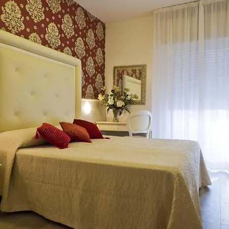 Hotel Foschi-peninsula 3*